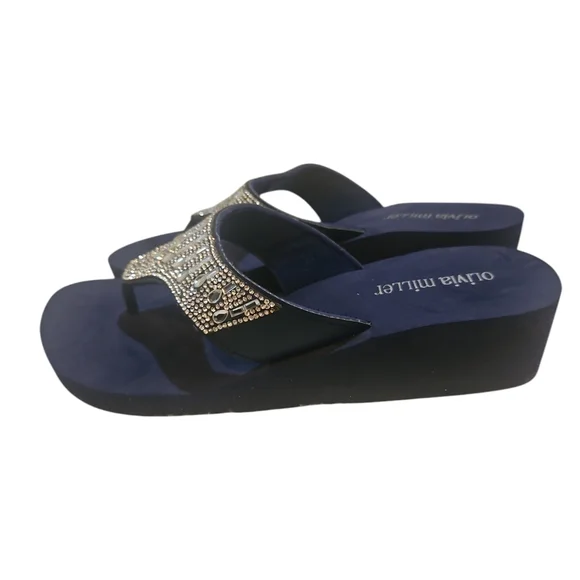 Olivia Miller Women Fashion Vegan Leather upper Jewel Thong  Slide Sandal Size 9 - Picture 4 of 6